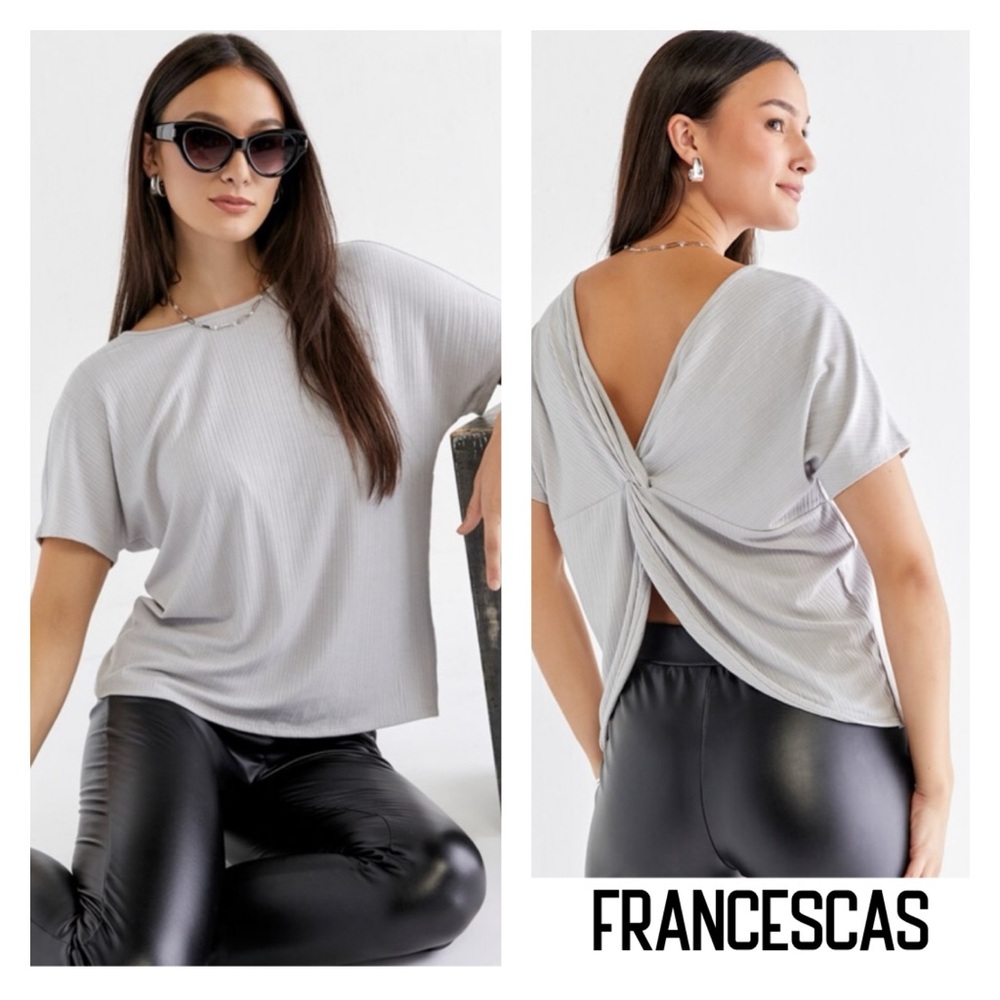 🌷New Francesca’s Rachel Twist Back Reversible Gray Spring/ Summer Tee🌷